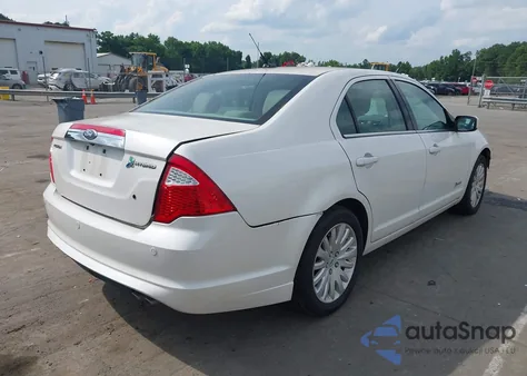 2012 Ford Fusion Hybrid z USA, uszkodzony, nr VIN 3FADP0L39CR216555
